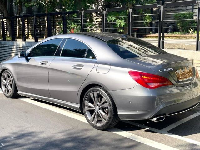 Mercedes-Benz/賓士 CLA200  第5張相片