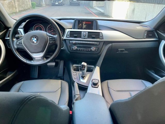 BMW/ 寶馬 316i  第7張相片