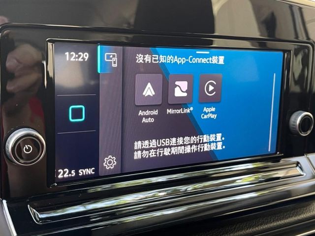 Volkswagen 福斯 Caddy  第9張相片