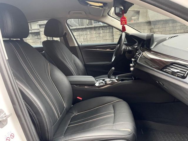 BMW/ 寶馬 520i Luxury  第10張相片