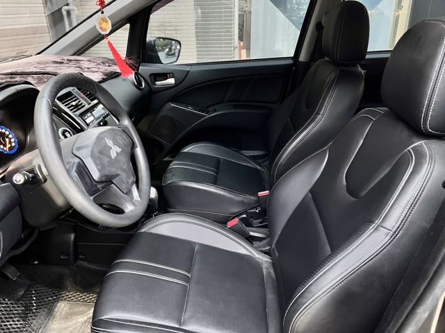 Mitsubishi Colt Plus  第7張相片