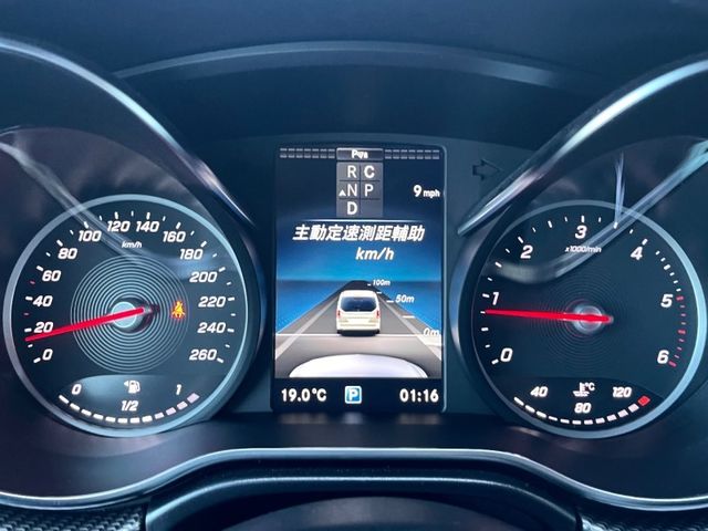 Mercedes-Benz/賓士 V250d  第3張相片