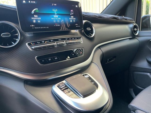 Mercedes-Benz/賓士 V250d  第13張相片