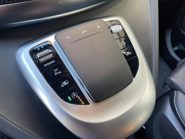 Mercedes-Benz/賓士 V250d  第14張相片
