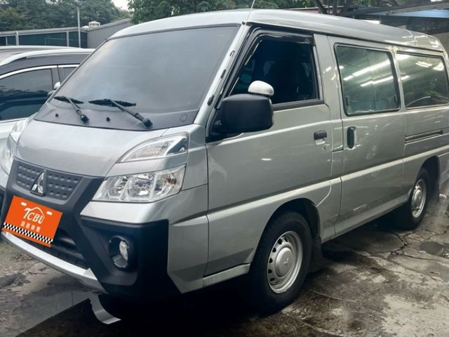 Mitsubishi Delica  第4張相片