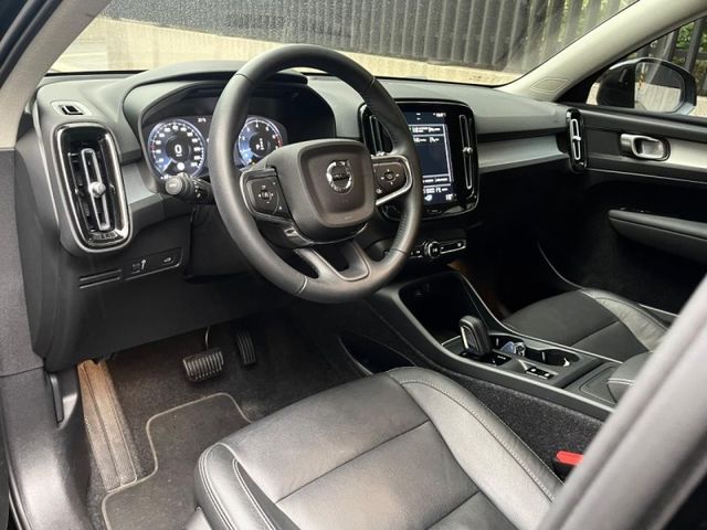 Volvo XC40  第4張相片