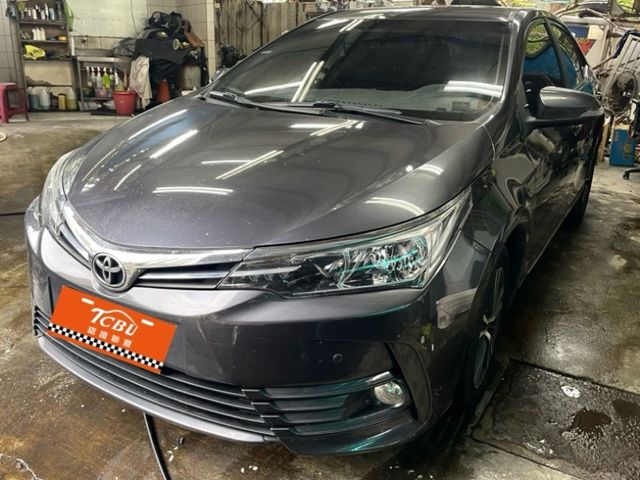 Toyota ALTIS  第1張相片