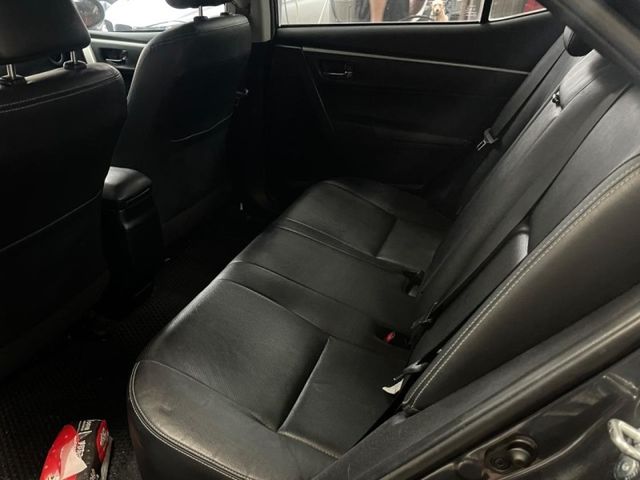 Toyota ALTIS  第7張相片