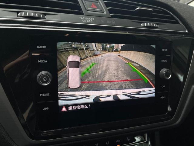 Volkswagen 福斯 Touran  第12張相片