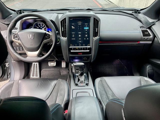 Luxgen U6 GT  第3張相片