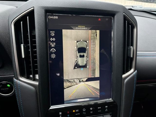 Luxgen U6 GT  第6張相片