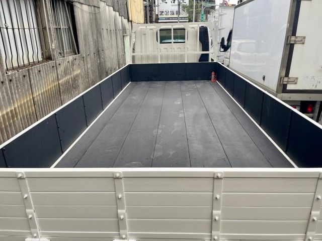 Mitsubishi Canter  第6張相片