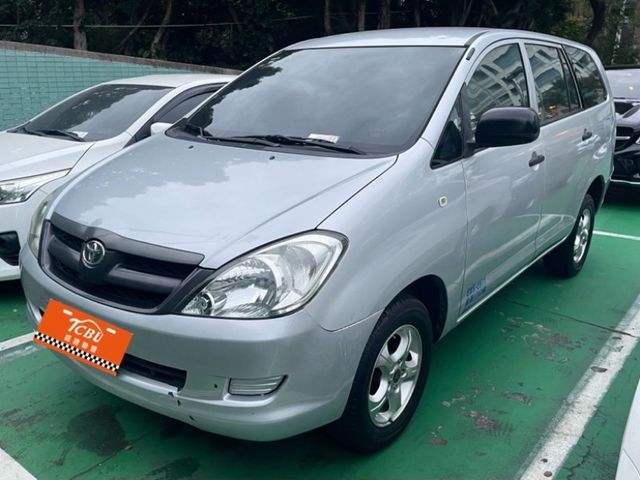 Toyota Innova  第1張相片