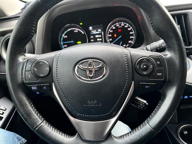 Toyota RAV4  第5張相片