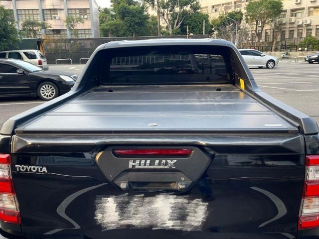Toyota Hilux  第4張相片