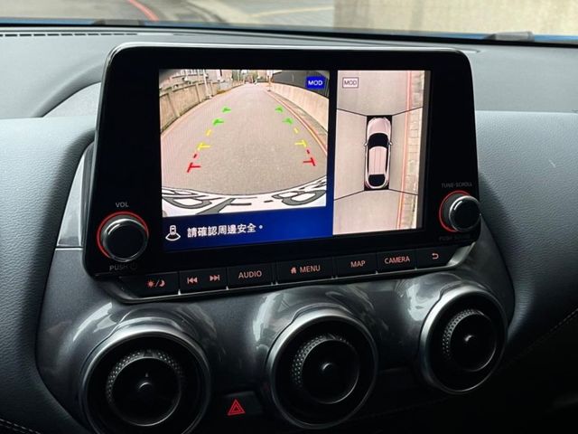 Nissan Juke  第10張相片