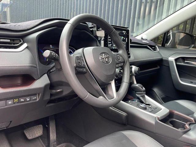 Toyota RAV4  第5張相片