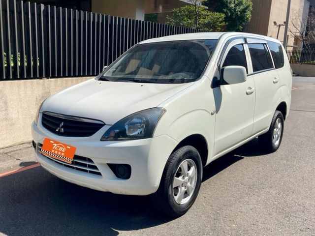 Mitsubishi Zinger  第1張相片