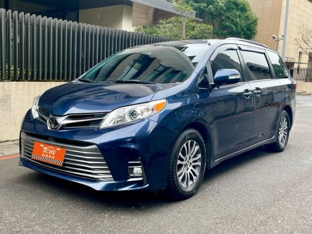 Toyota Sienna  第1張相片