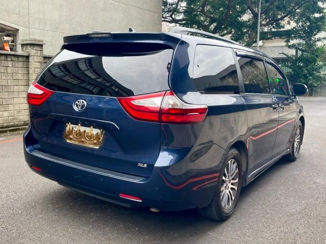 Toyota Sienna  第2張相片