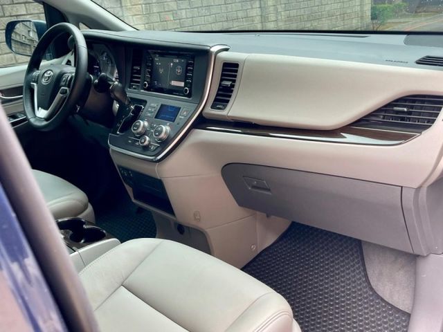 Toyota Sienna  第4張相片