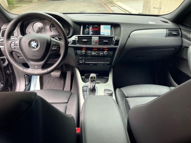 BMW/ 寶馬 X4 SERIES  第4張相片