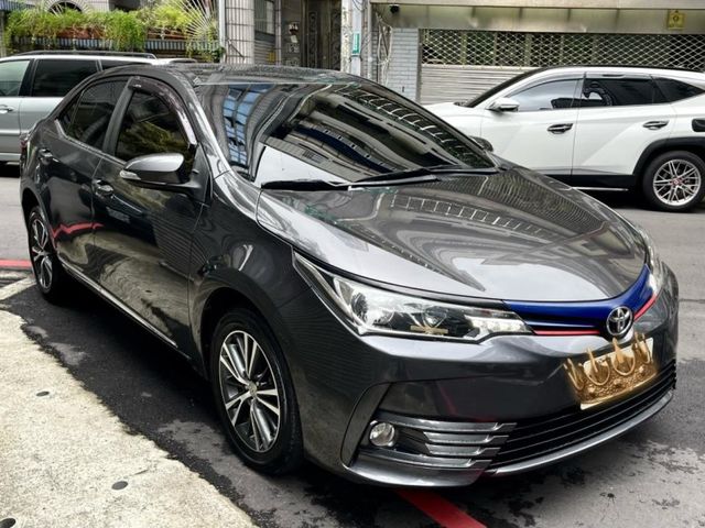 2017年式ALTIS 11.5代 內外漂亮氣氛好 有ikey啟動 定速 影音螢幕 摸門解鎖 可全額貸款  第2張相片