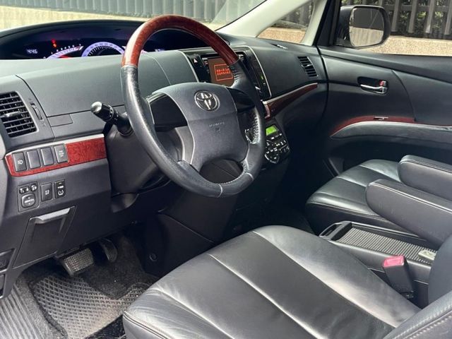 Toyota Previa  第3張相片