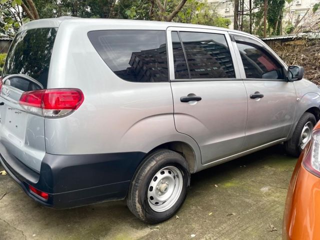 Mitsubishi Zinger  第2張相片
