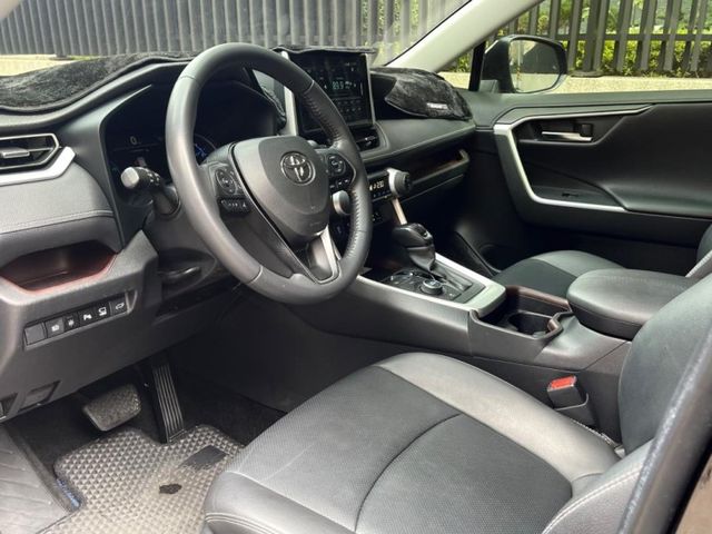 Toyota RAV4  第4張相片