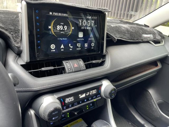 Toyota RAV4  第6張相片