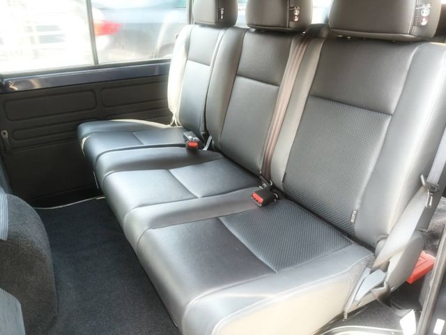 Mitsubishi Delica  第9張相片