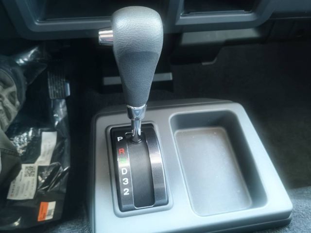 Mitsubishi Delica  第13張相片