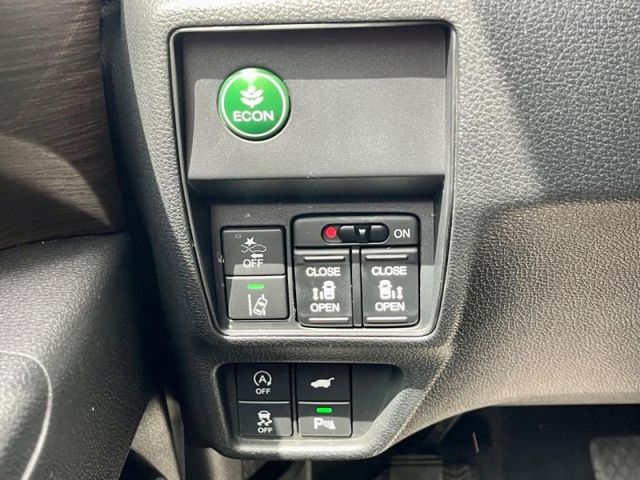 Honda Odyssey  第7張相片