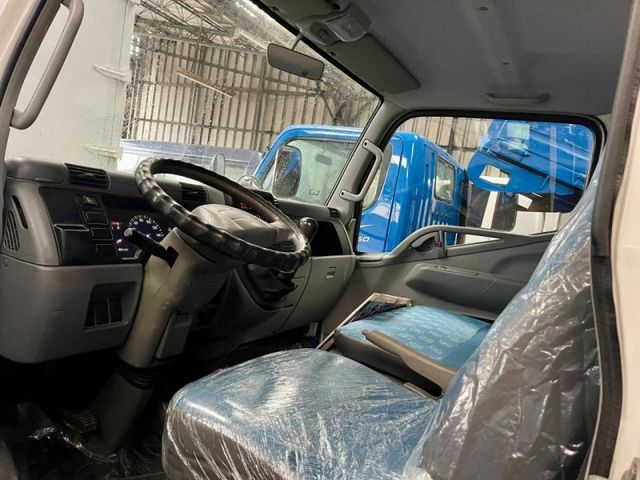 Mitsubishi Canter  第4張相片