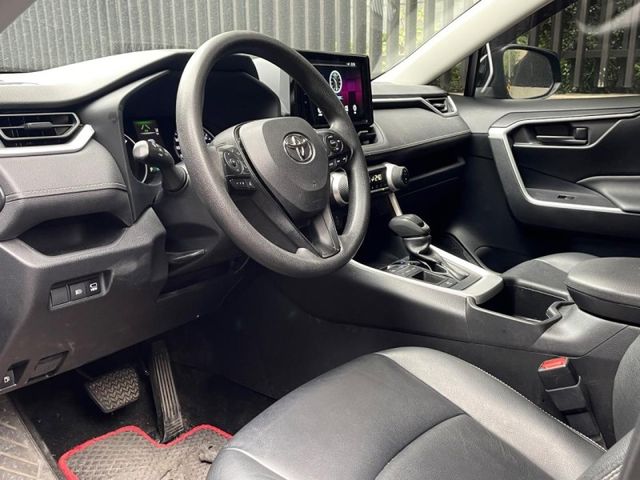 Toyota RAV4  第4張相片