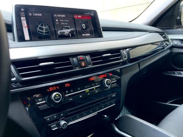 BMW/ 寶馬 X6 SERIES  第7張相片