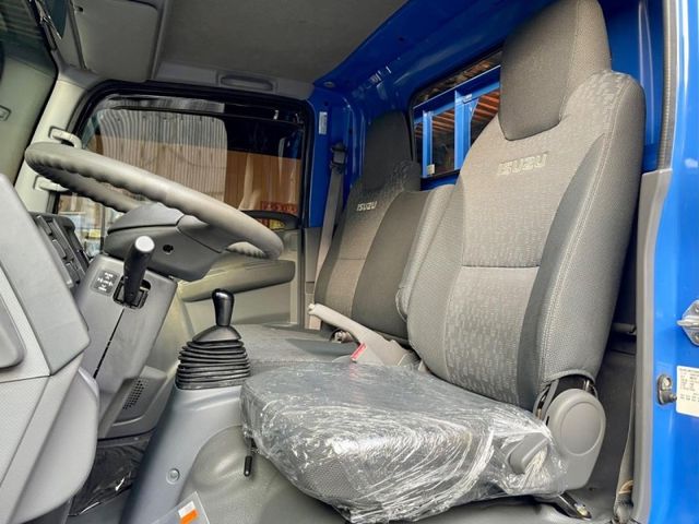Isuzu Elf(一路發)  第6張相片