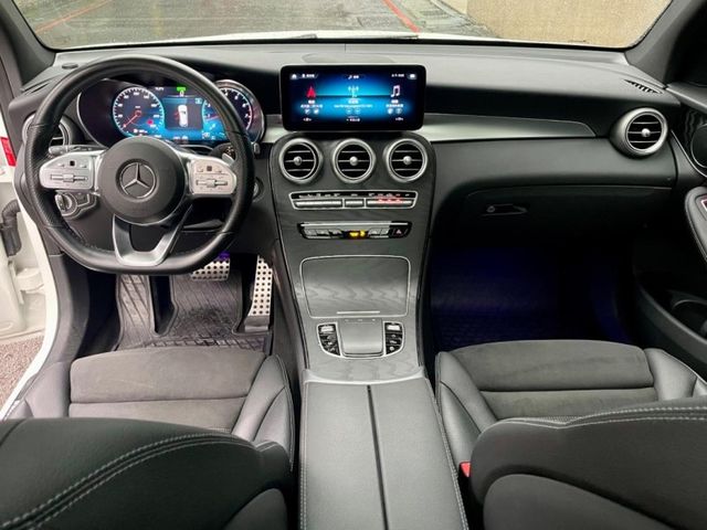 Mercedes-Benz/賓士 GLC300  第3張相片
