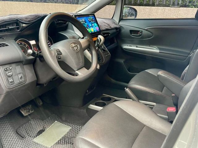 Toyota Wish  第4張相片