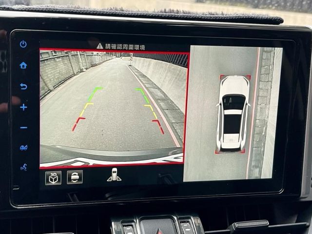 Toyota RAV4  第8張相片