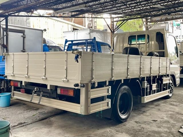 Mitsubishi Canter  第3張相片