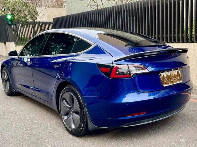 Tesla/特斯拉 Model 3  第2張相片