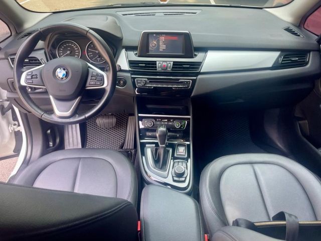 BMW/ 寶馬 218i  第3張相片