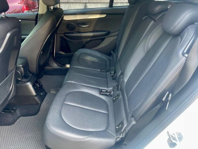 BMW/ 寶馬 218i  第5張相片