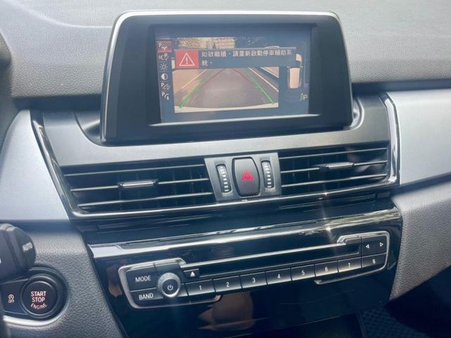 BMW/ 寶馬 218i  第8張相片