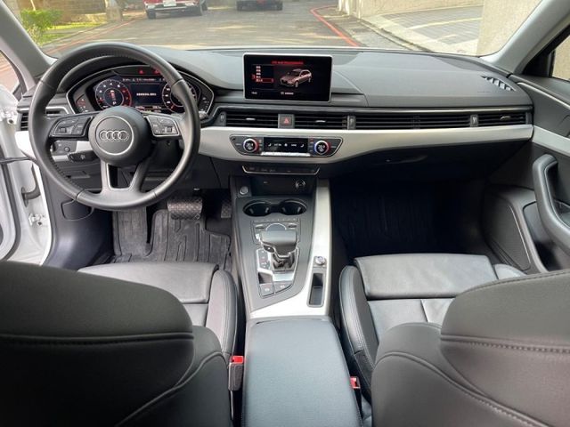 Audi A4  第3張相片