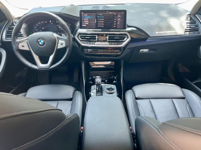 BMW/ 寶馬 X4 SERIES  第4張相片