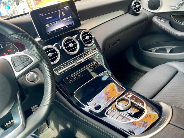 Mercedes-Benz/賓士 GLC250  第8張相片