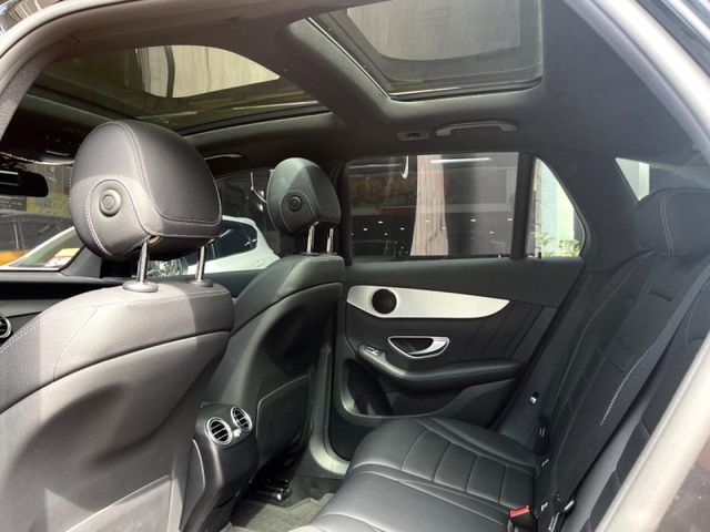 Mercedes-Benz/賓士 GLC250  第11張相片